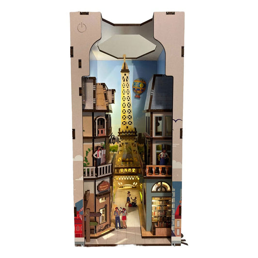 Paris Tiny Adventures Book Nook Mini-Diorama 23 cm Image 1