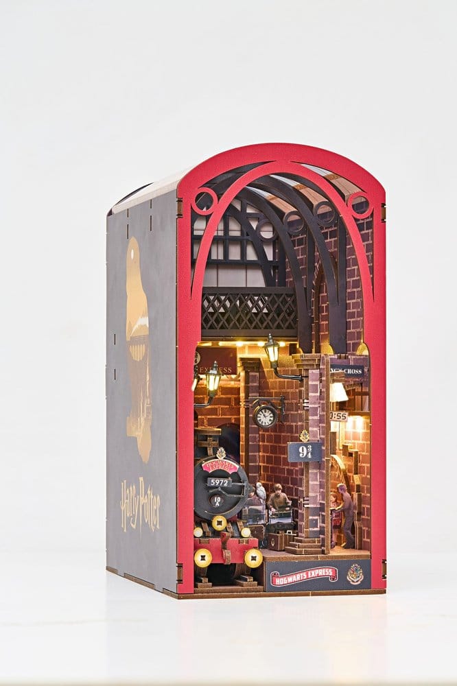Harry Potter Tiny Adventures Book Nook Mini-Diorama Hogwarts Express 18 cm Image 4