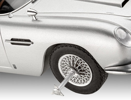 James Bond Adventskalender Aston Martin DB5 1/24 Modellbausatz Image 2
