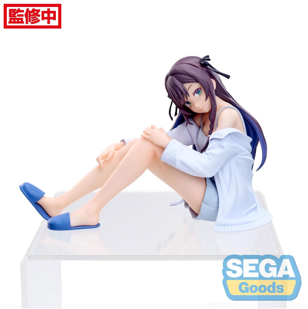 I May Be a Guild Receptionist, but I'll Solo Any Boss to Clock Out on Time PM Perching PVC Statue Alina Clover 14 cm Image 1