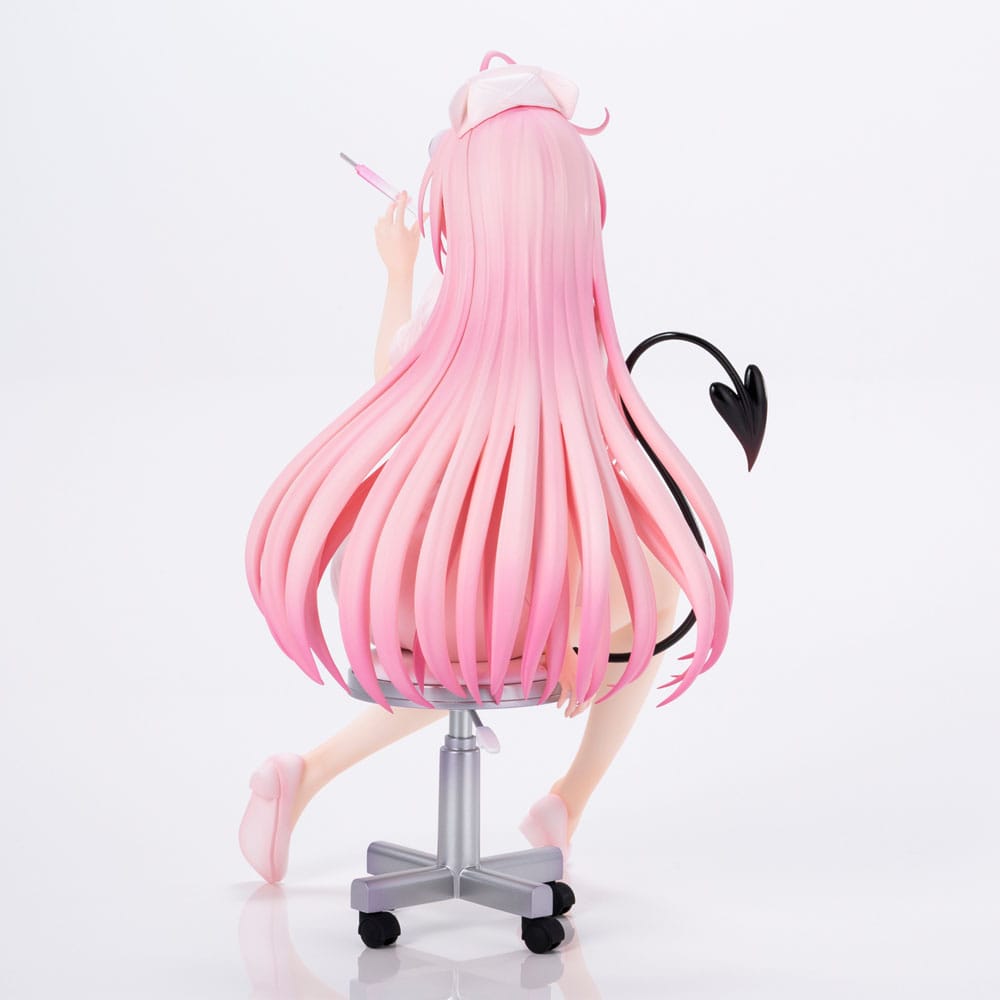 To Love-Ru Darkness Statue PVC Lara Satalin Deviluke Nurse Cos 26 cm Image 3