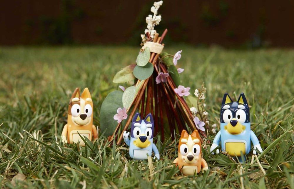 Bluey: Family 4 Piece Figure Set Image 2