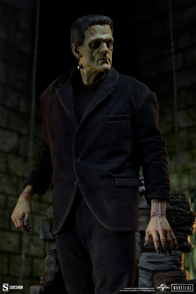Frankenstein Premium Format Mixed Media Statue Frankenstein (Fabric Costume) 57 cm Image 2