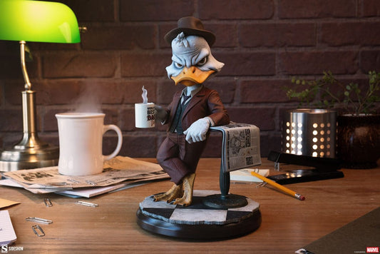 Marvel Premium Format Statue Howard the Duck 28 cm Image 2