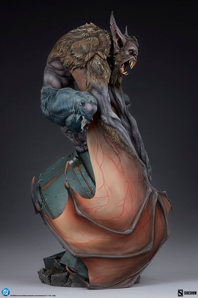 DC Comics Batman Premium Format Statue Man-Bat 64 cm Image 12