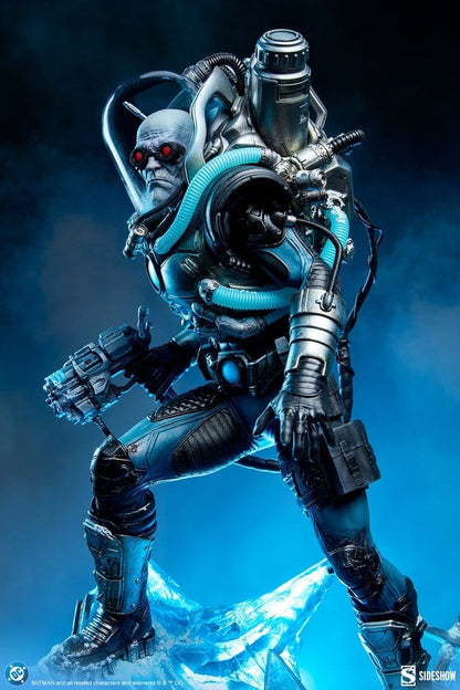 DC Comics Premium Format Statue Mr. Freeze 59 cm Image 3