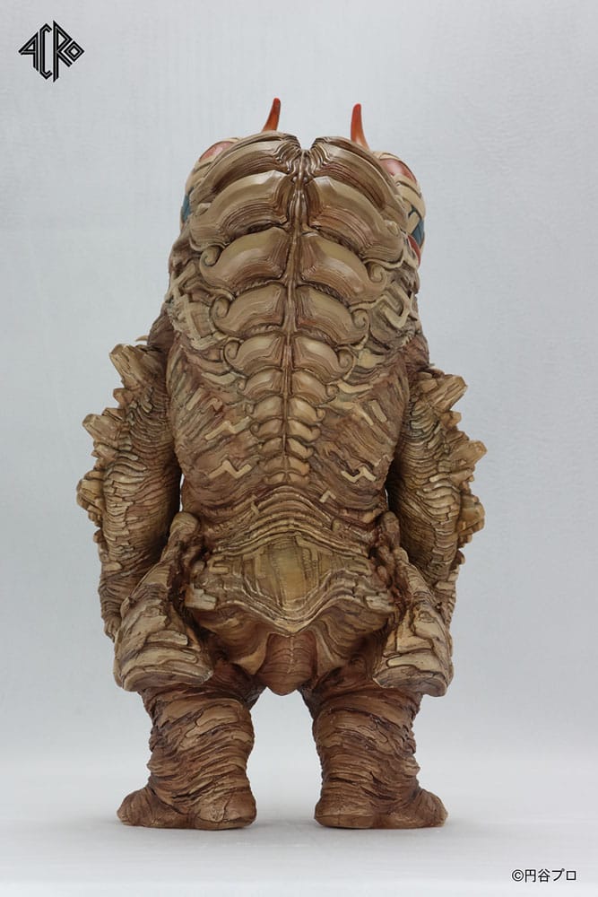 Ultraman Takeya x Kaiju Remix Series Collectible Statue Miclas 30 cm Image 4