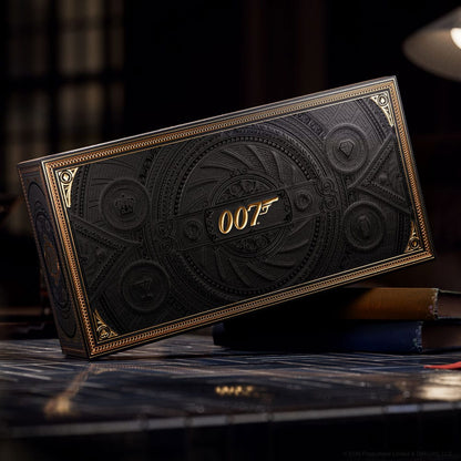 James Bond Spielkarten Box Set James Bond Gold Edition Image 1