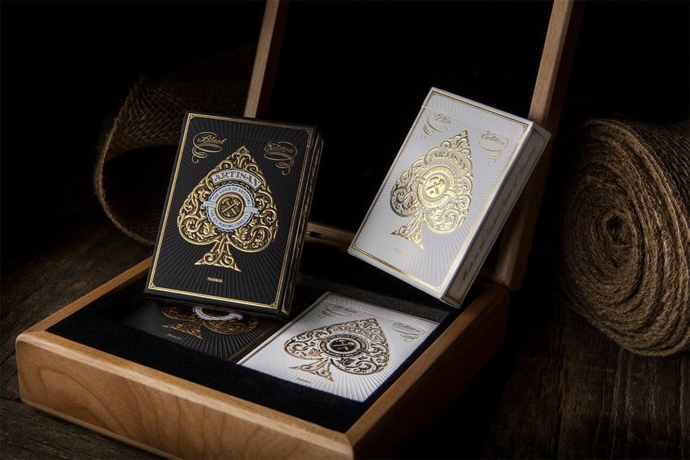 Theory 11 Spielkarten-Set Artisan Luxury Box Image 1