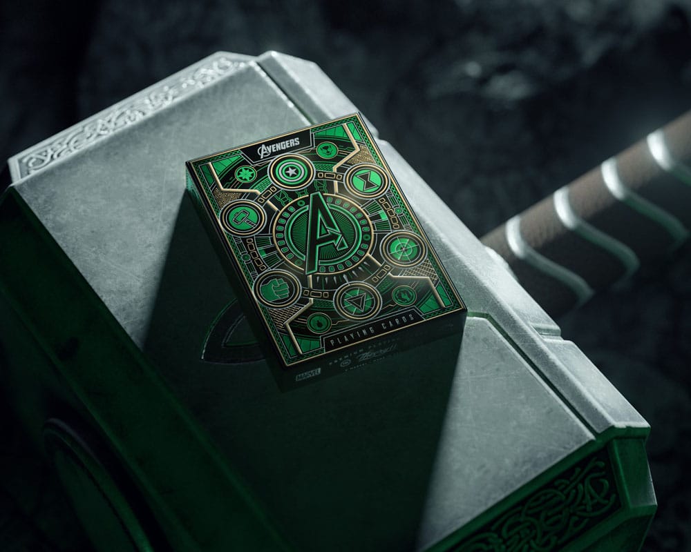 Avengers - The Infinity Saga Spielkarten Green Version Image 2