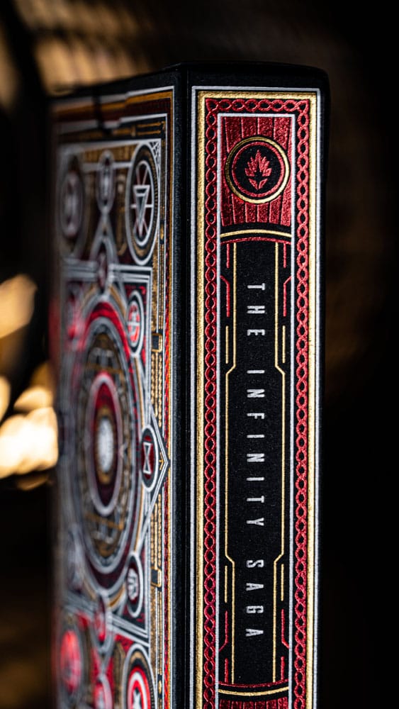 Avengers - The Infinity Saga Spielkarten Red Version Image 6