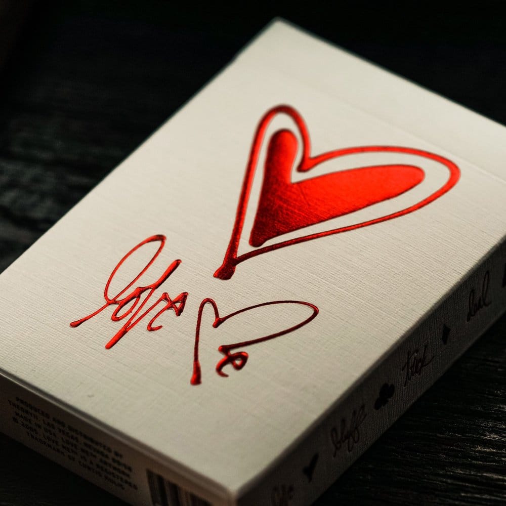 Theory 11 Spielkarten Love Me Image 2