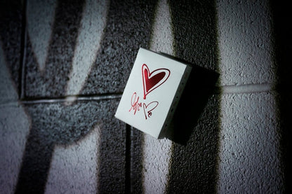Theory 11 Spielkarten Love Me Image 6