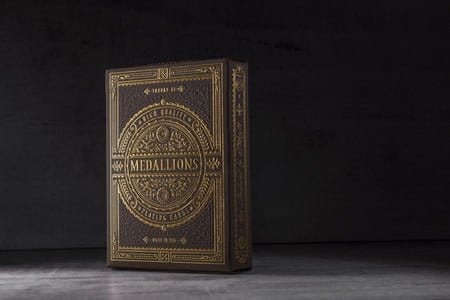 Theory 11 Spielkarten Medallion Image 5