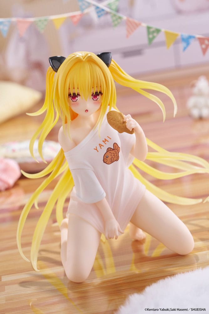 To Love-Ru Darkness PVC Statue Desktop Cute Figure Golden Darkness Roomwear Ver. 13 cm Image 4