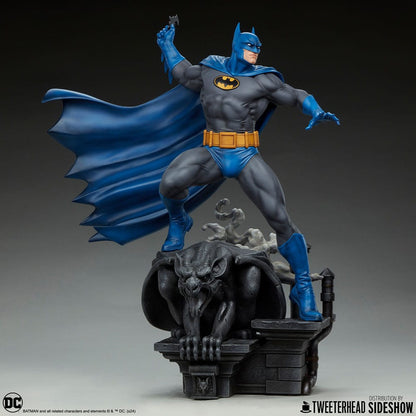 DC Comics Maquette 1/6 Batman (Retro Edition) 50 cm Image 5