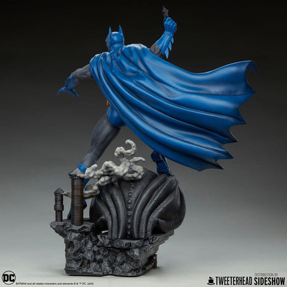 DC Comics Maquette 1/6 Batman (Retro Edition) 50 cm Image 9