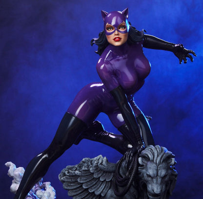 DC Comics Maquette 1/6 Catwoman (Purple Edition) 35 cm Image 3