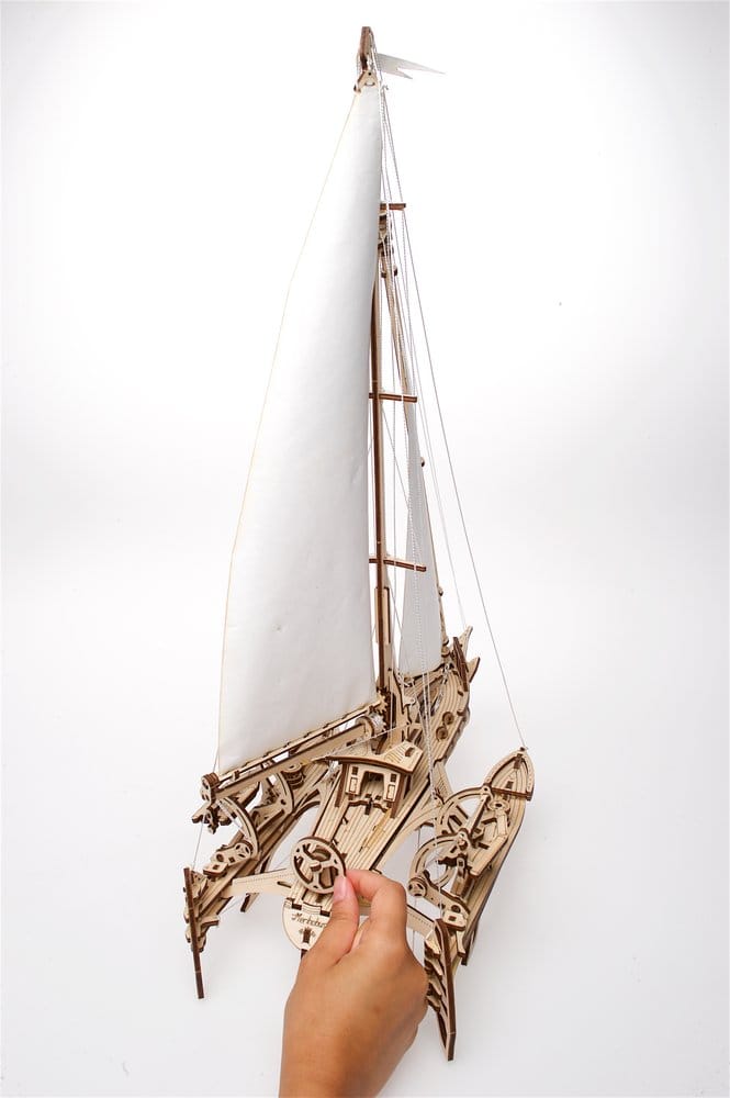 Ugears 3D-Holzpuzzle Trimaran Merihobus Image 11