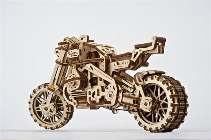 Ugears 3D-Holzpuzzle Scrambler UGR-10 mit Beiwagen Image 13