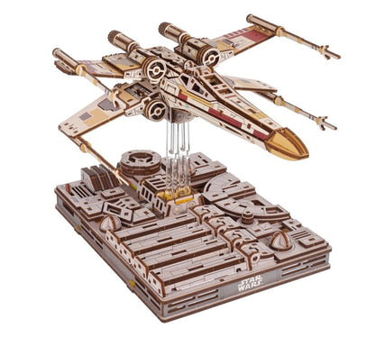 Star Wars 3D-Holzpuzzle Luke Skywalker's X-Wing Starfighter Image 1