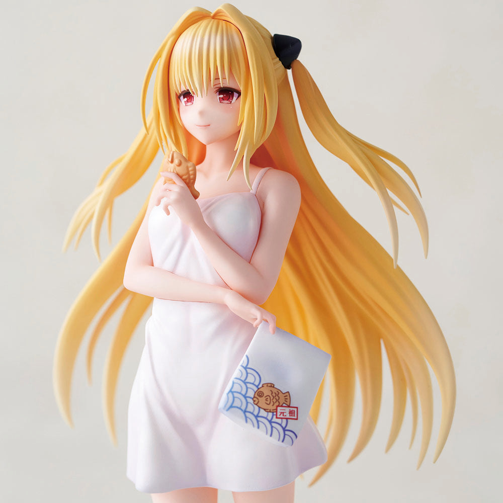 Love Trouble PVC 1/6 Statue Golden Darkness (Yami) 26 cm Image 2