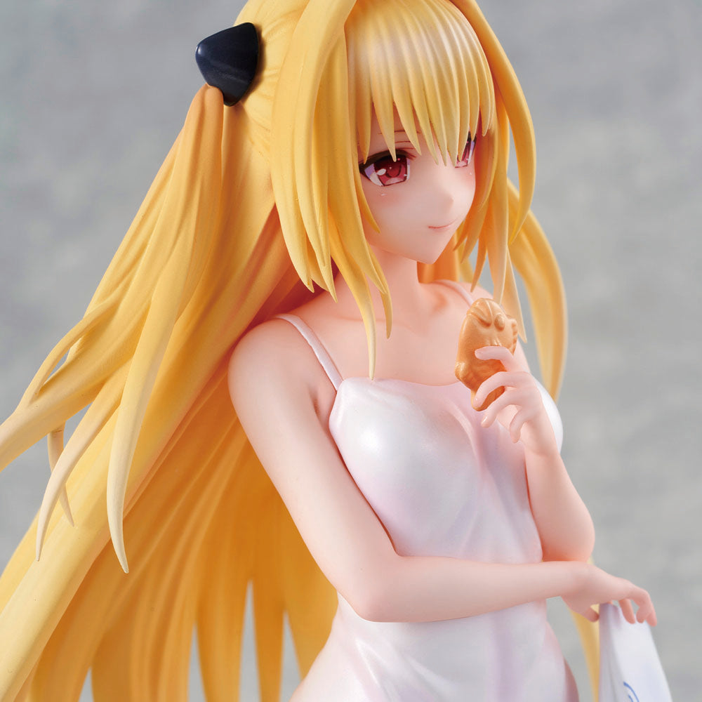 Love Trouble PVC 1/6 Statue Golden Darkness (Yami) 26 cm Image 7