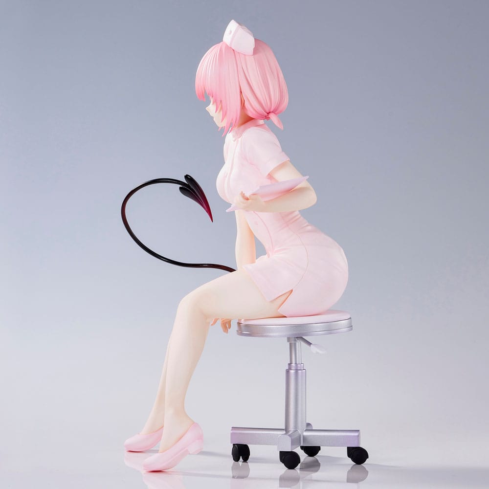 To Love-Ru Darkness Statue PVC Momo Belia Deviluke Nurse Cos 22 cm Image 4
