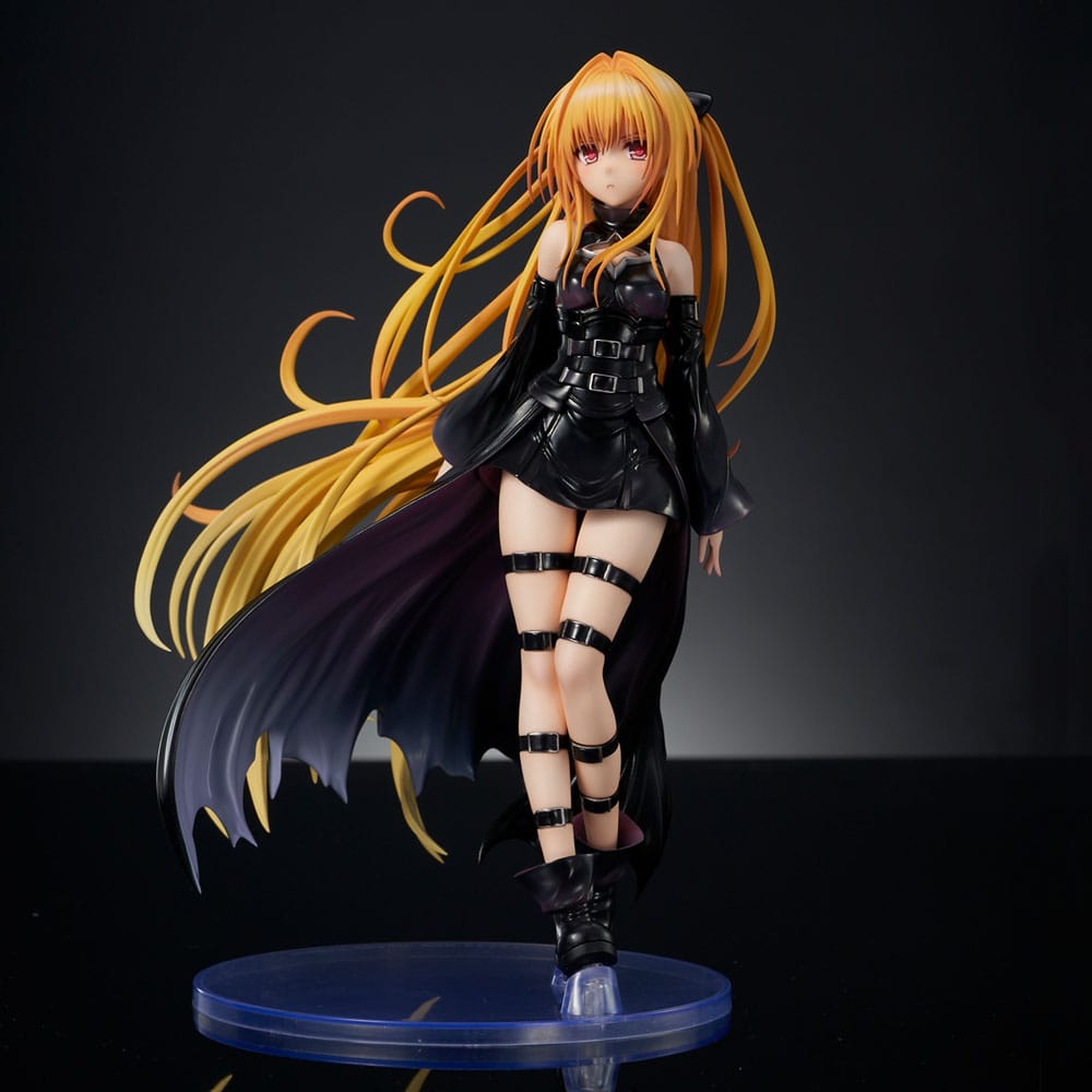 To Love-Ru Darkness PVC Statue 1/6 Golden Darkness Black Trance Version 20 cm Image 2
