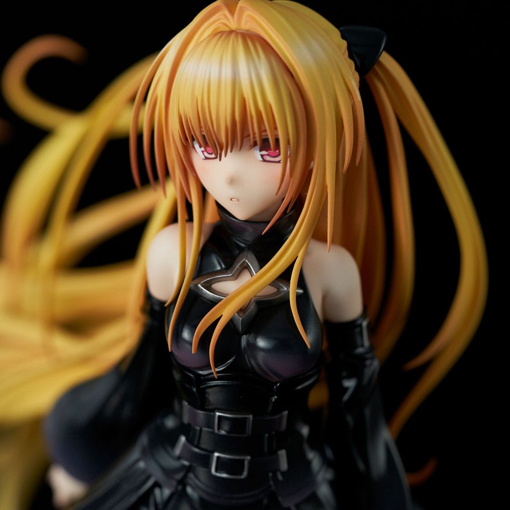 To Love-Ru Darkness PVC Statue 1/6 Golden Darkness Black Trance Version 20 cm Image 15