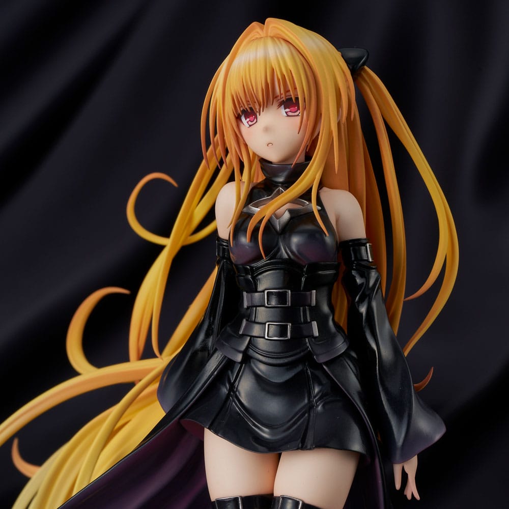 To Love-Ru Darkness PVC Statue 1/6 Golden Darkness Black Trance Version 20 cm Image 16