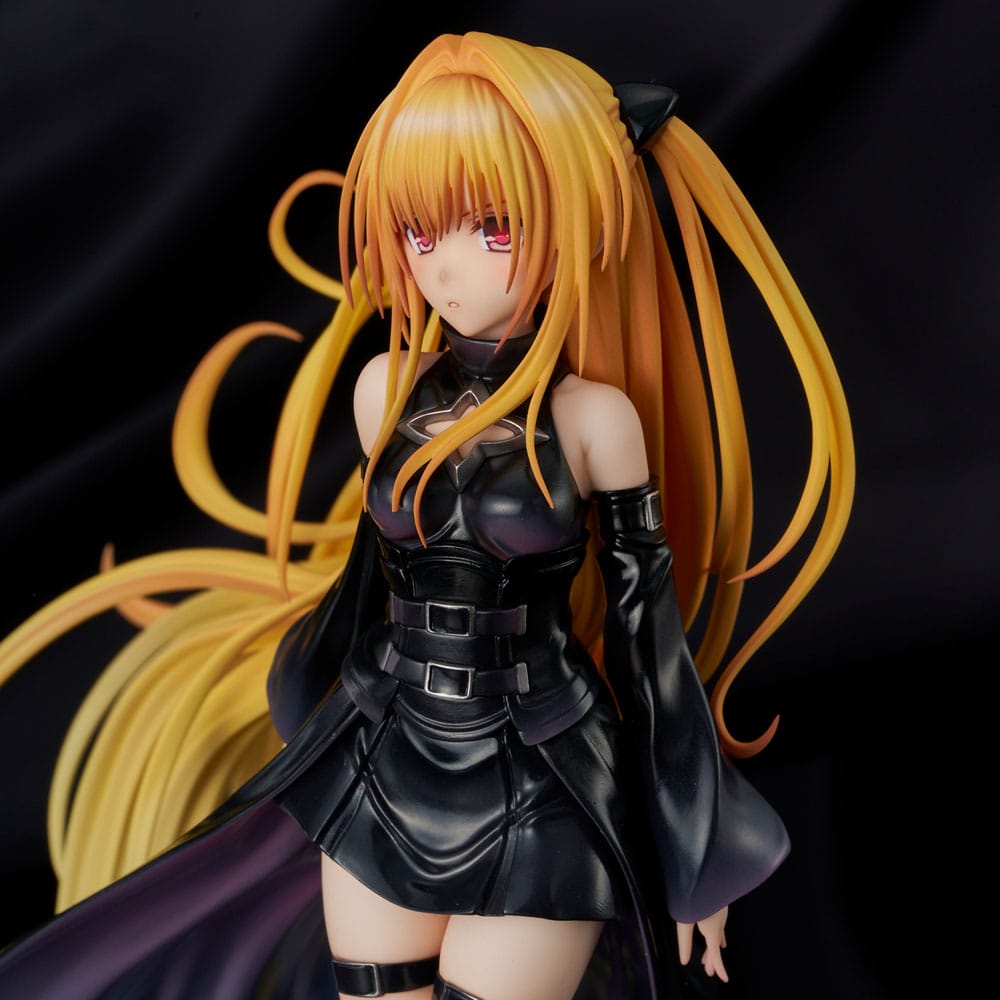 To Love-Ru Darkness PVC Statue 1/6 Golden Darkness Black Trance Version 20 cm Image 17