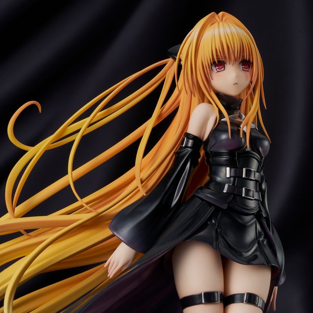 To Love-Ru Darkness PVC Statue 1/6 Golden Darkness Black Trance Version 20 cm Image 21