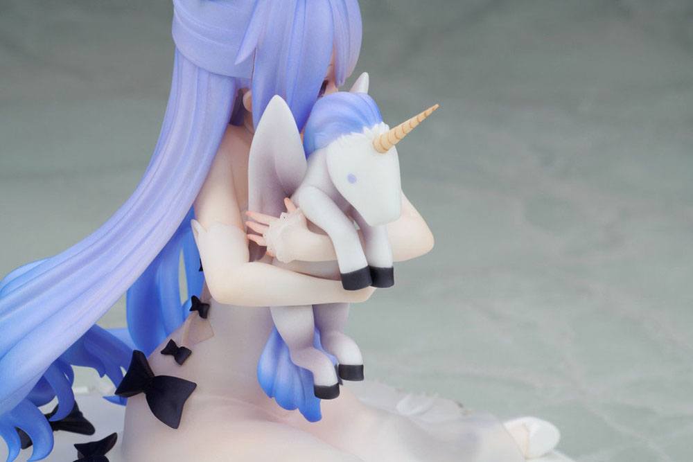 Azur Lane PVC Statue 1/7 Unicorn Light Equipped Ver. 14 cm Image 8