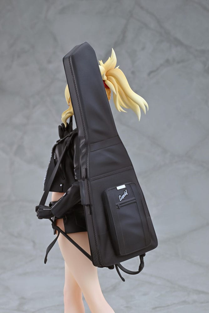 Fate/Apocrypha PVC Statue 1/7 Red Saber (Mordred) Original Glasses Model Ver. 22 cm Image 2