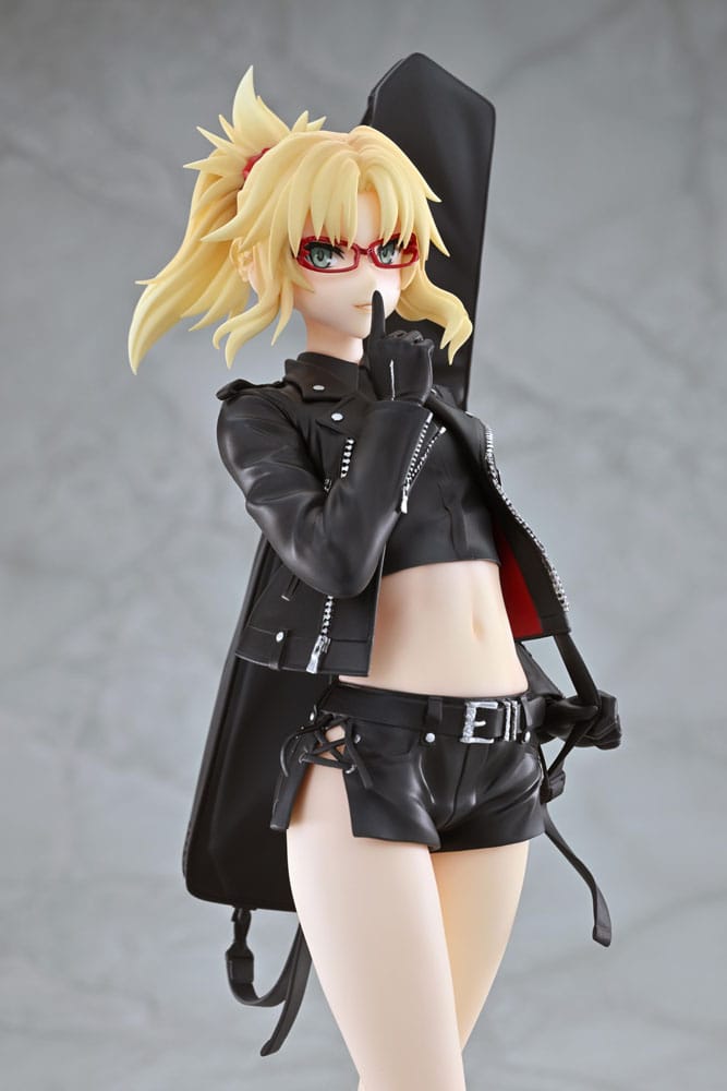 Fate/Apocrypha PVC Statue 1/7 Red Saber (Mordred) Original Glasses Model Ver. 22 cm Image 8