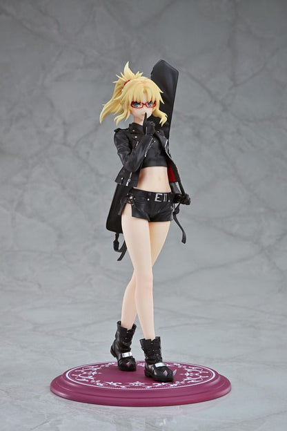 Fate/Apocrypha PVC Statue 1/7 Red Saber (Mordred) Original Glasses Model Ver. 22 cm Image 9