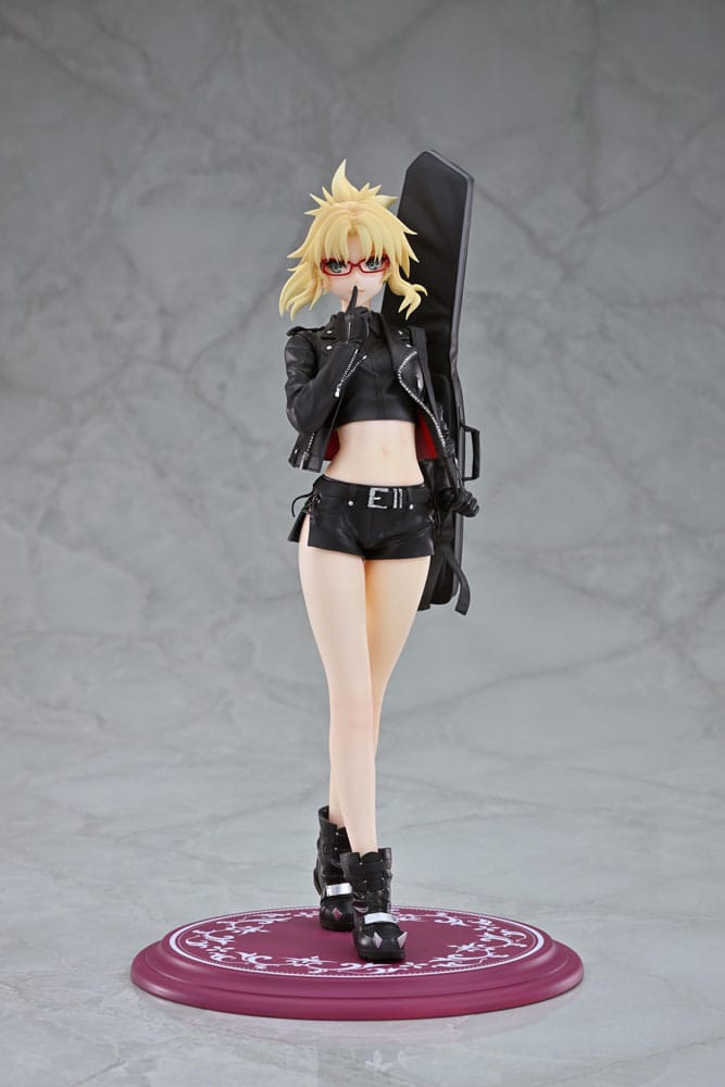 Fate/Apocrypha PVC Statue 1/7 Red Saber (Mordred) Original Glasses Model Ver. 22 cm Image 10