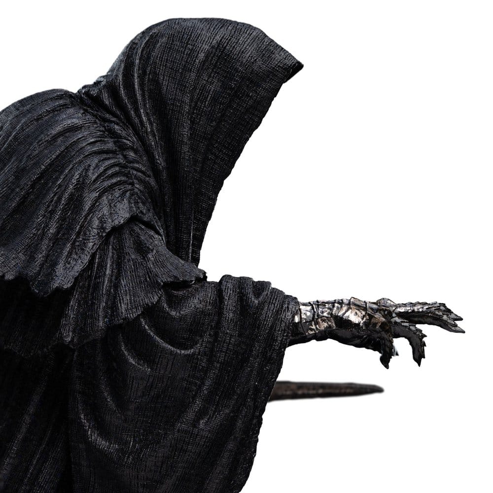 Der Herr der Ringe Trilogie Mini Statue Ringwraith at the Prancing Pony 18 cm Image 6