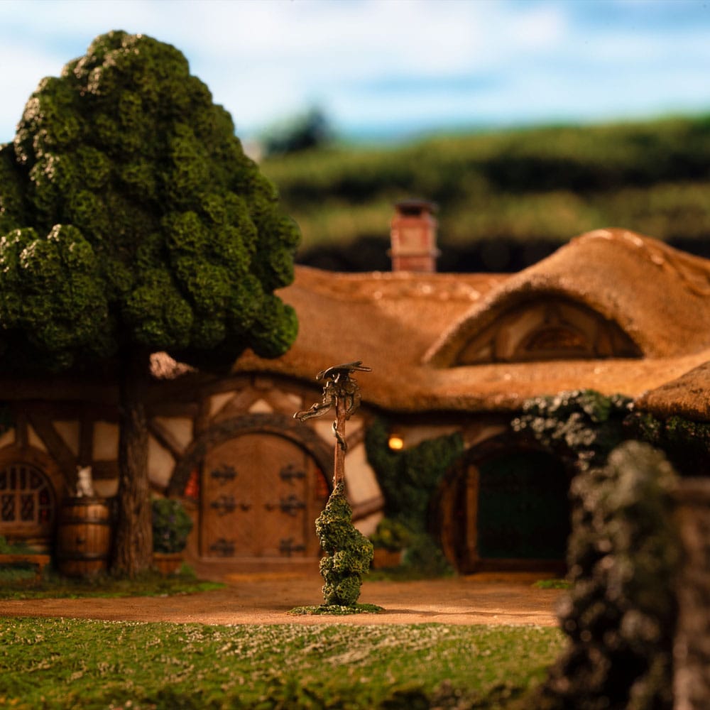 Herr der Ringe Statue The Green Dragon Inn Image 5