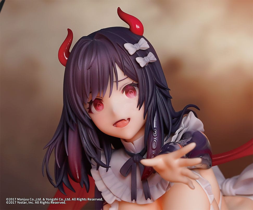 Azur Lane PVC Statue 1/7 Royal Fortune Deep One Delicious Ver. 13 cm Image 4