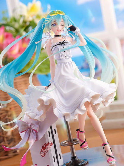 Hatsune Miku GT Project Original PVC Statue 1/7 Vacation Style Ver. 24 cm Image 9