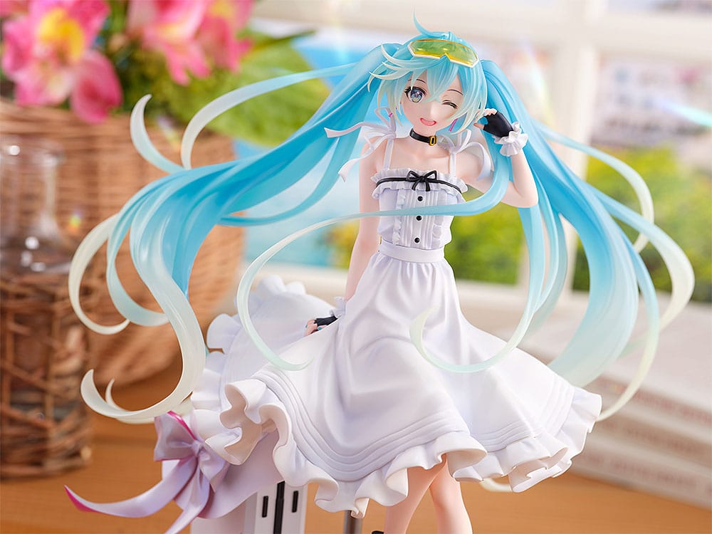Hatsune Miku GT Project Original PVC Statue 1/7 Vacation Style Ver. 24 cm Image 10