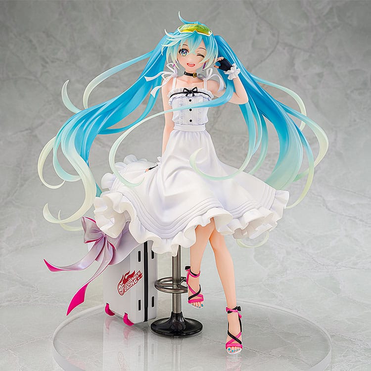 Hatsune Miku GT Project Original PVC Statue 1/7 Vacation Style Ver. 24 cm Image 12