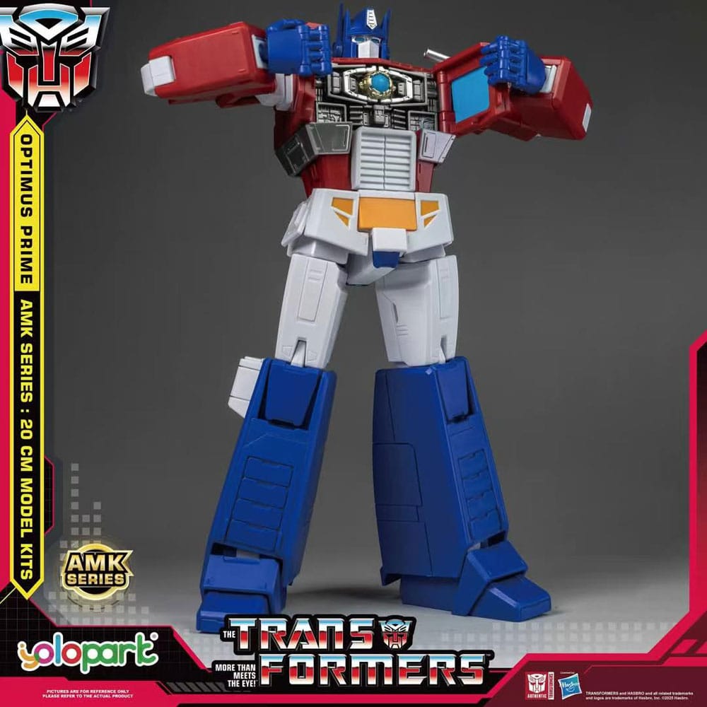 Transformers Generation One AMK Series Plastic Model Kit Optimus Prime 20 cm Image 1