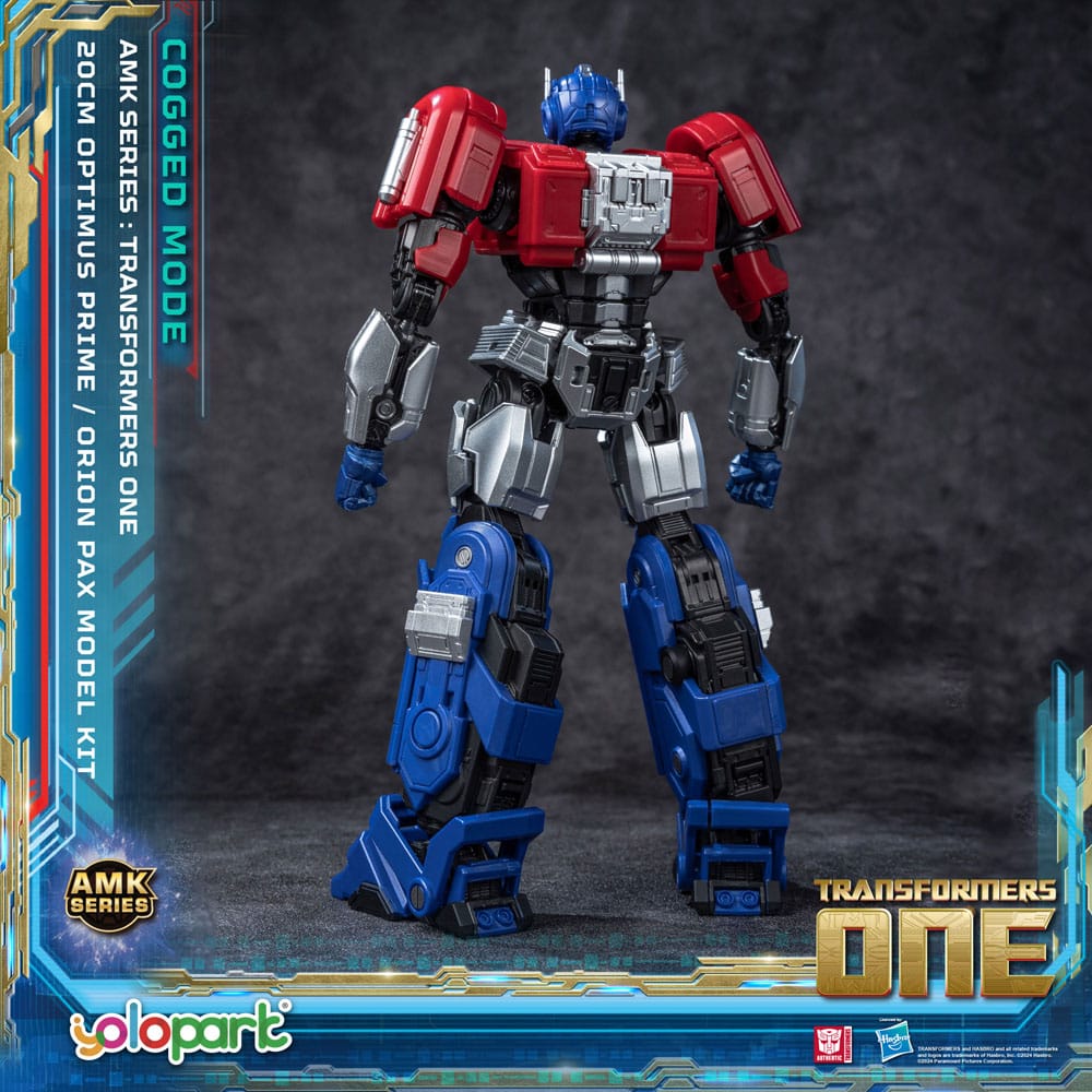 Transformers 8 AMK Series Plastic Model Kit Orion Pax 20 cm Image 3