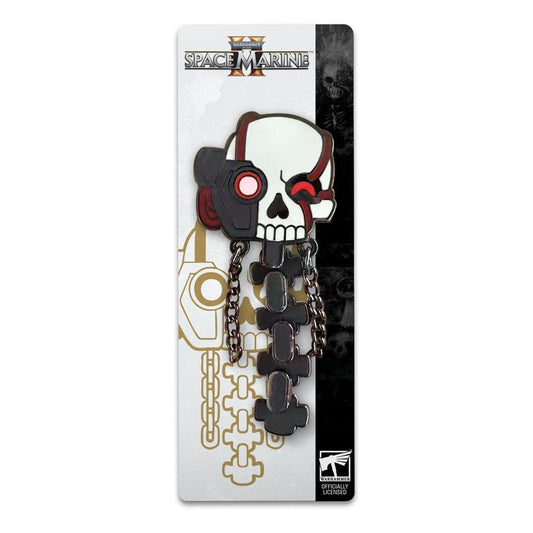 Space Marine 2 Ansteck-Pin Servo Skull 5 cm Image 2